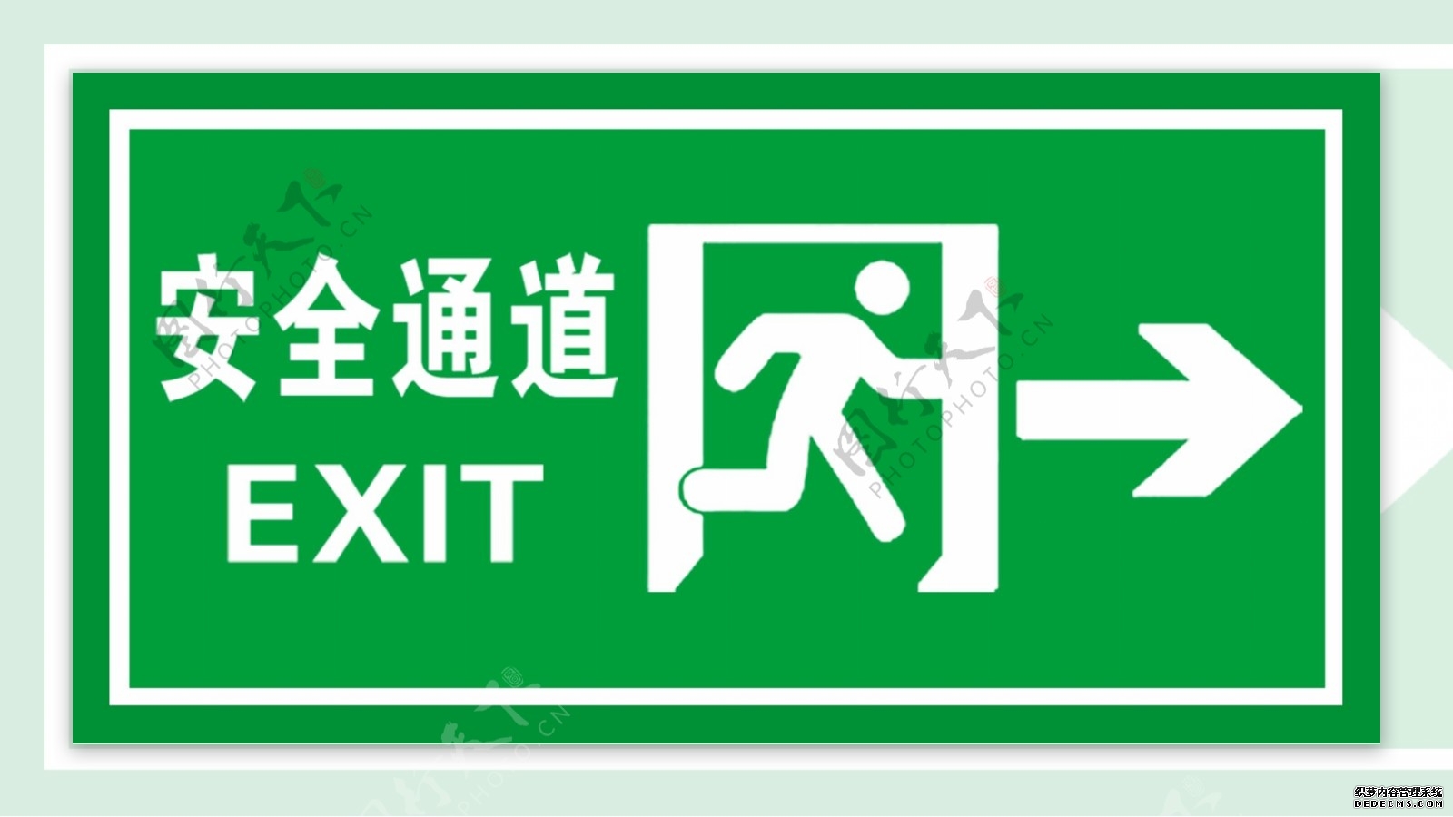 一小区楼顶烧了!“生命通道”不容堵塞!收好这份安全指南→